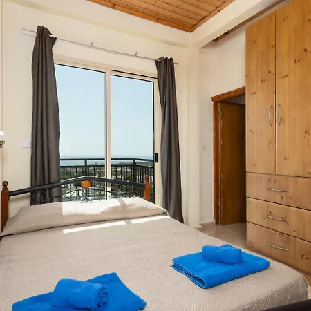 Solon Villa *